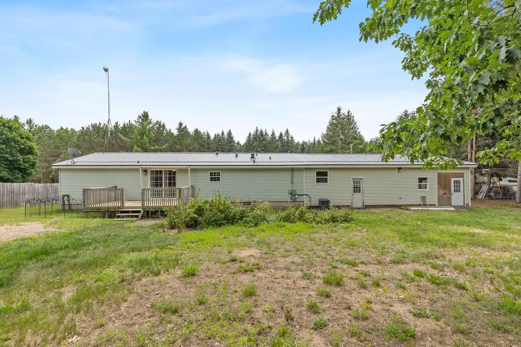 18720 Stonehouse Road Green Charter Township MI 49639