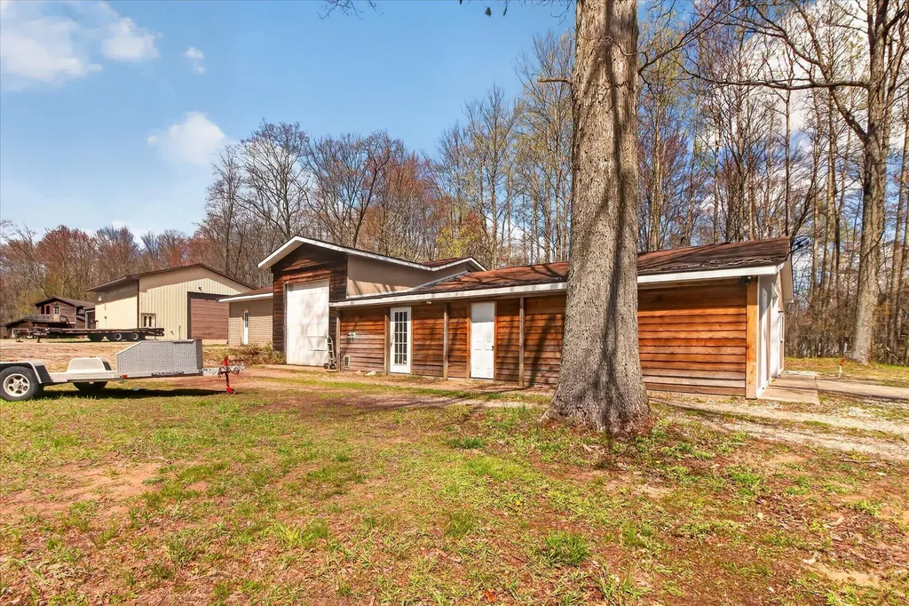 17099 Sierra Drive Colfax Township MI 49307