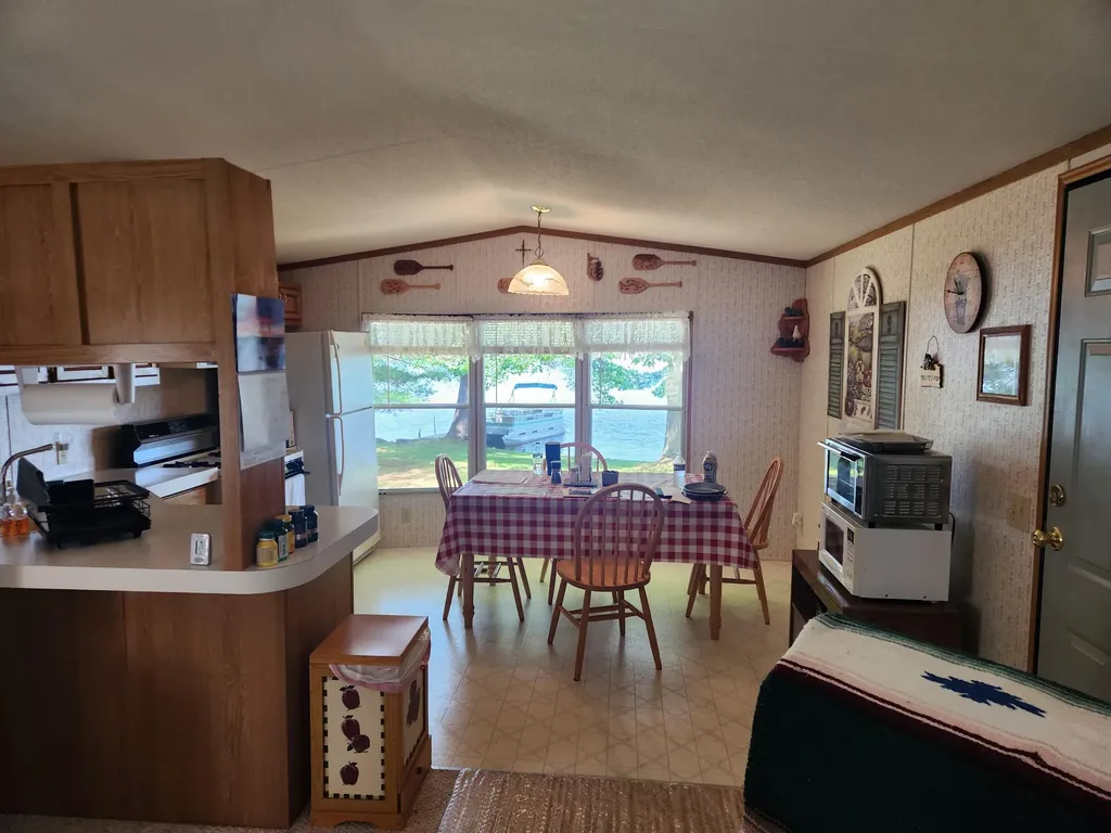 3473 N Shore Drive Orient Township MI 49679