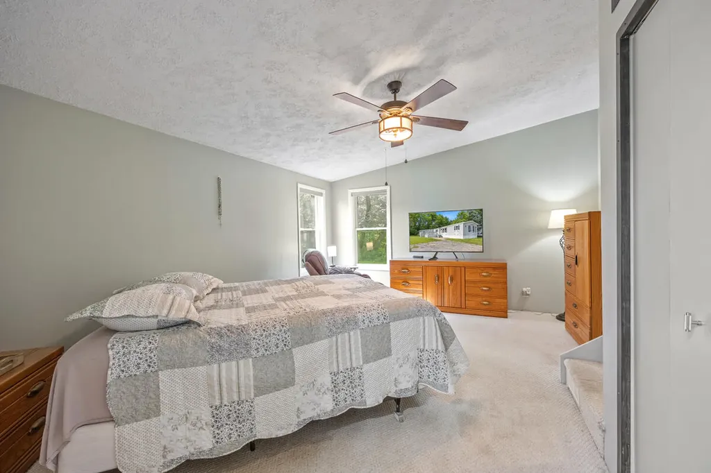 8787 Country View Drive NW Alpine Township MI 49345