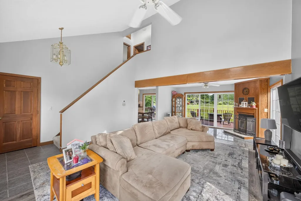 11520 N Lookout Ridge Morton Township MI 49346