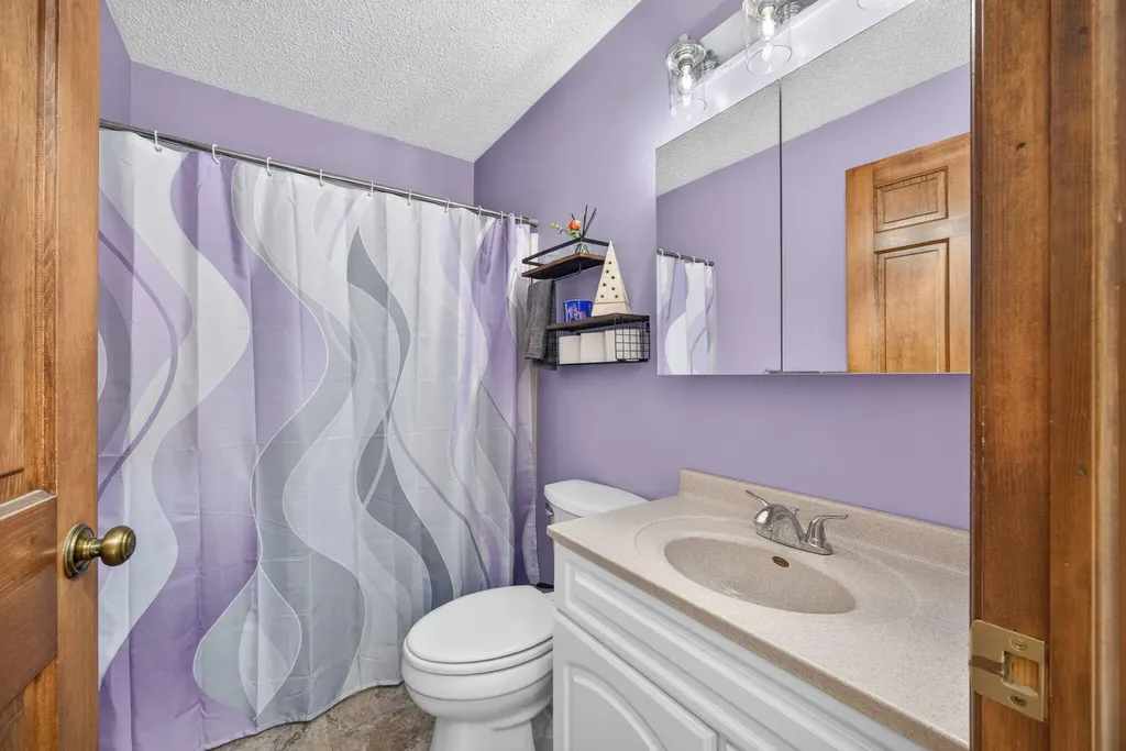 11520 N Lookout Ridge Morton Township MI 49346