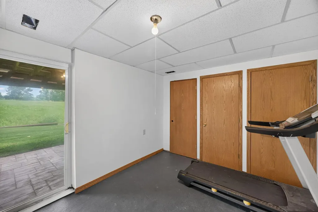 11520 N Lookout Ridge Morton Township MI 49346