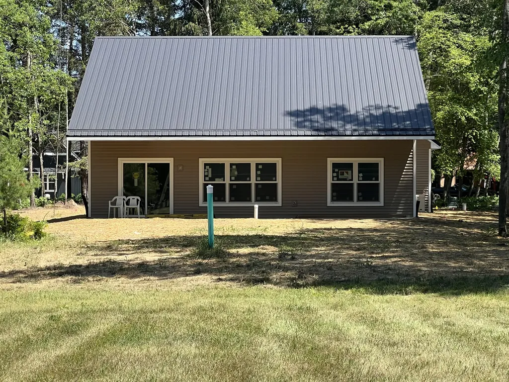 6805 Mayfair Drive Morton Township MI 49346