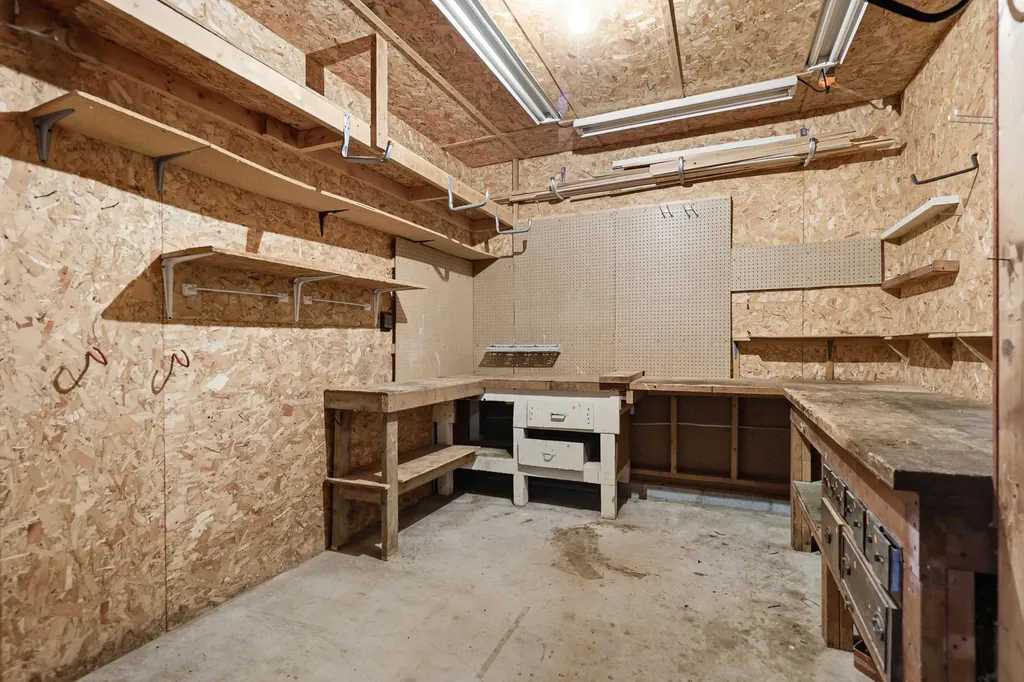 10037 Peppermill Lane Morton Township MI 49346