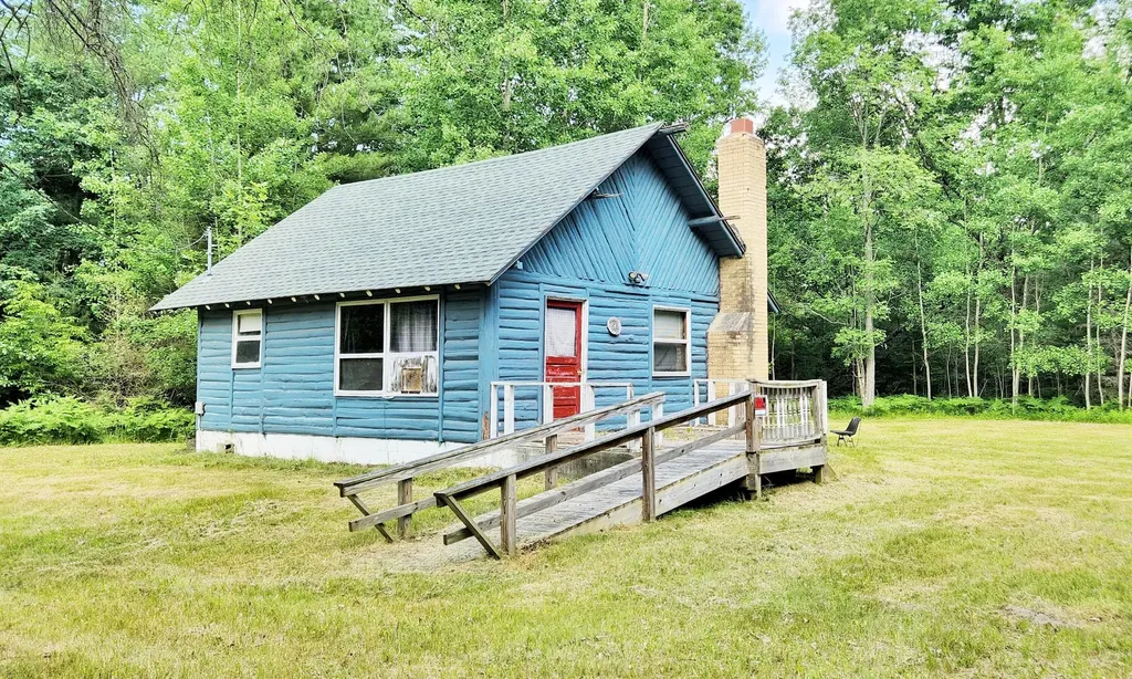 5641 N Oak Avenue Monroe Township MI 49349