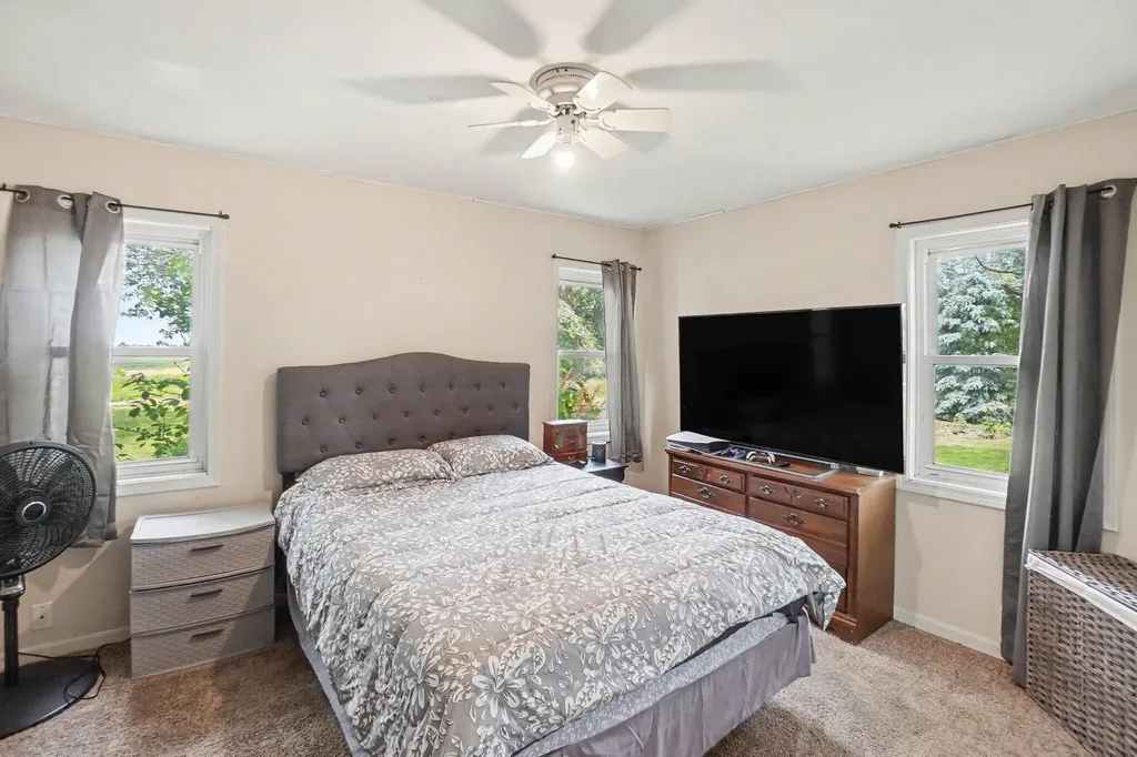 3428 S Comstock Avenue Dayton Township MI 49412