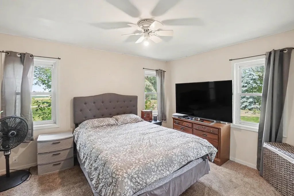 3428 S Comstock Avenue Dayton Township MI 49412