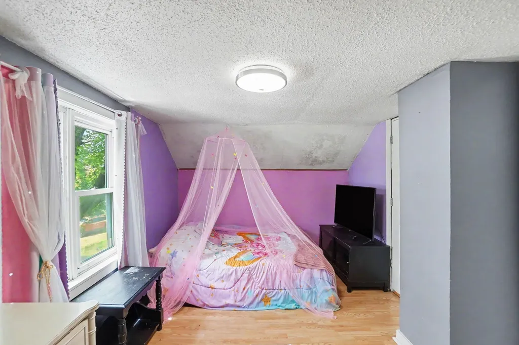 3428 S Comstock Avenue Dayton Township MI 49412