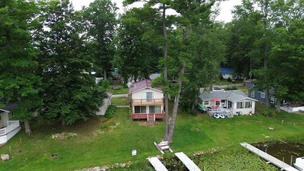 141 S Beechwood Drive SW Sidney Township MI 48888