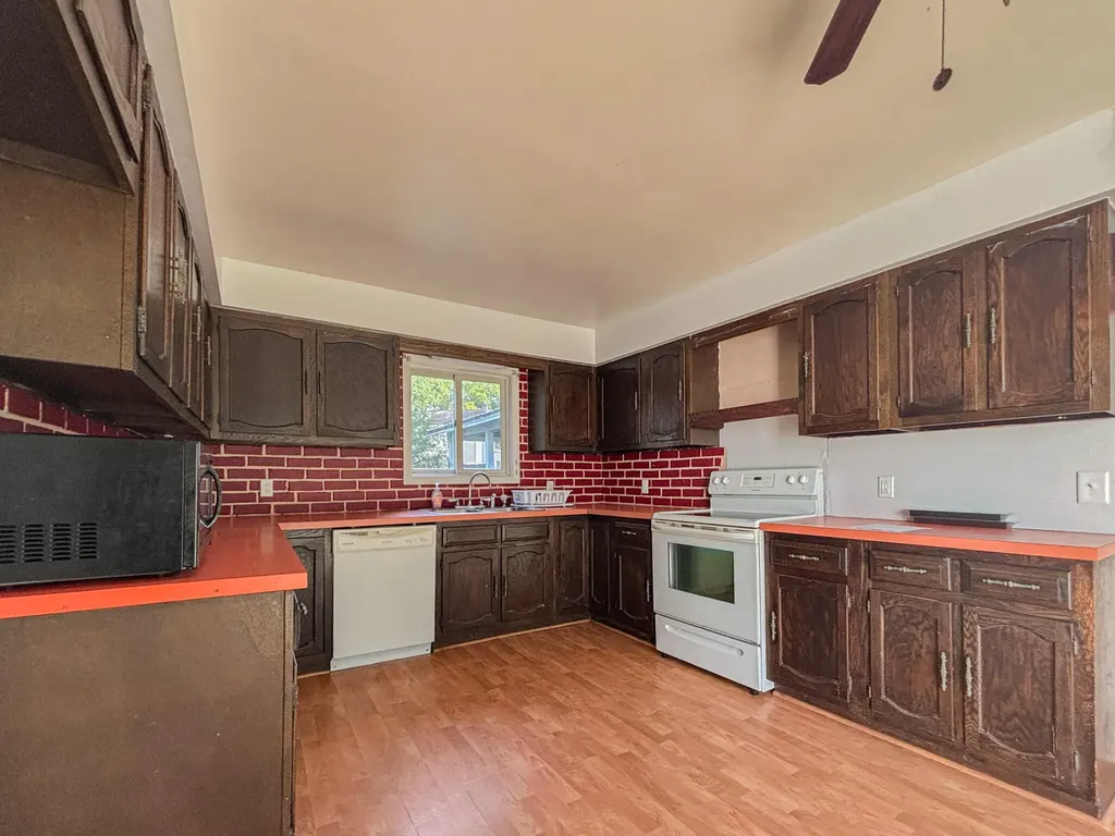 136 Sturgis Street Hubbardston Village MI 48845