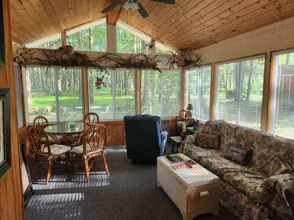 2151 W Northern Avenue Peacock Township MI 49304