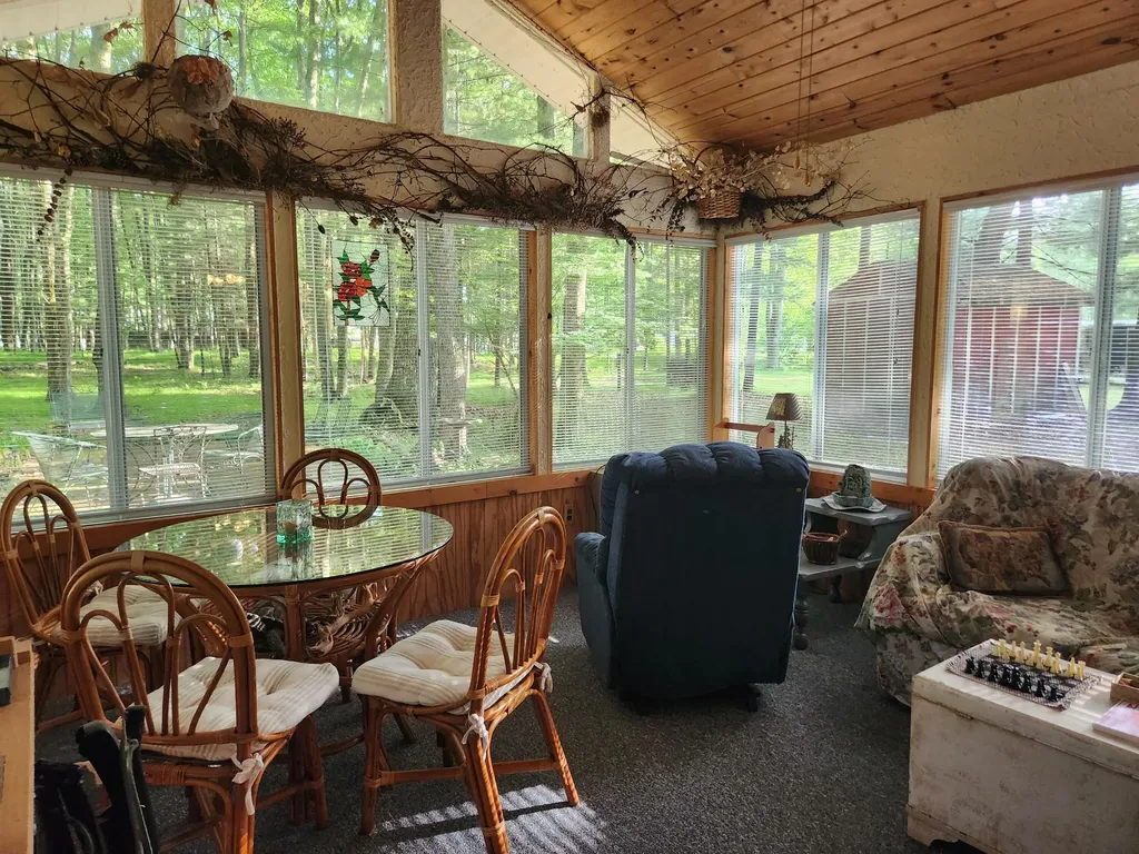 2151 W Northern Avenue Peacock Township MI 49304