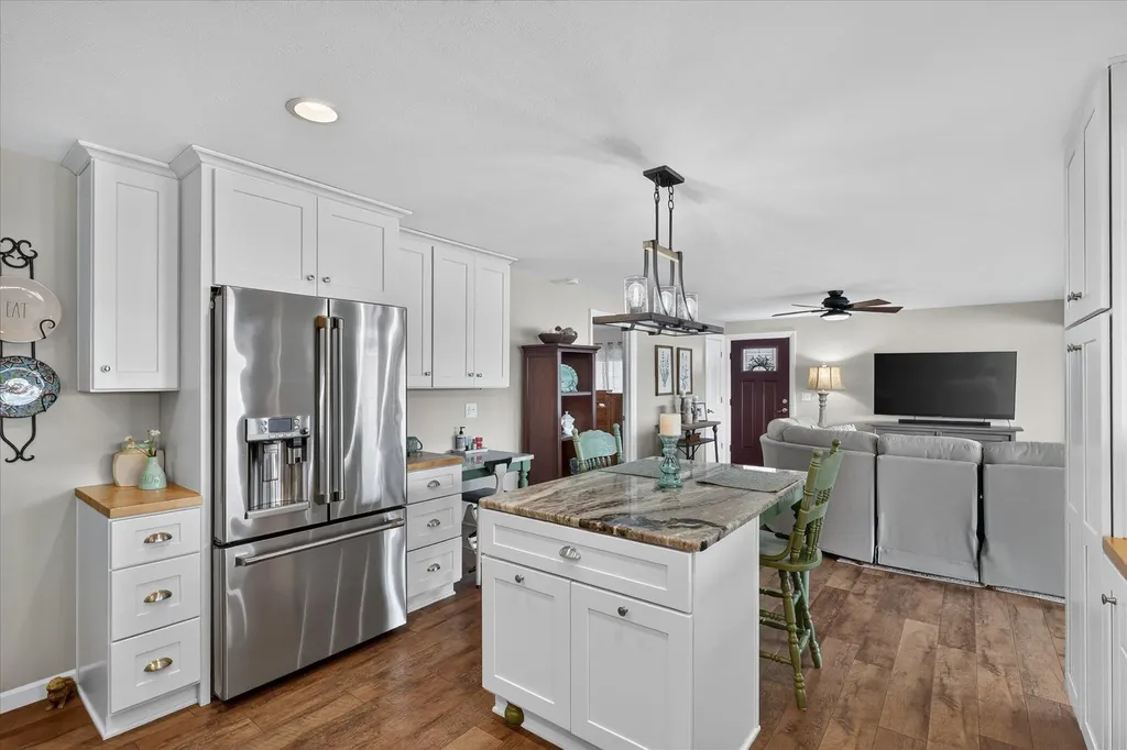 1630 S Colonel Point Crystal Township MI 48818
