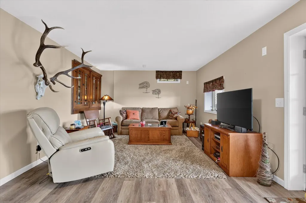 1630 S Colonel Point Crystal Township MI 48818