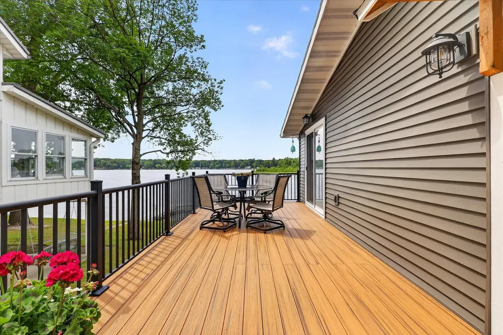 1630 S Colonel Point Crystal Township MI 48818