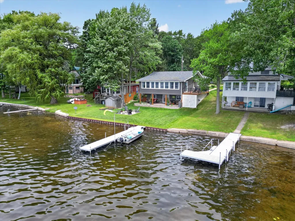 1630 S Colonel Point Crystal Township MI 48818
