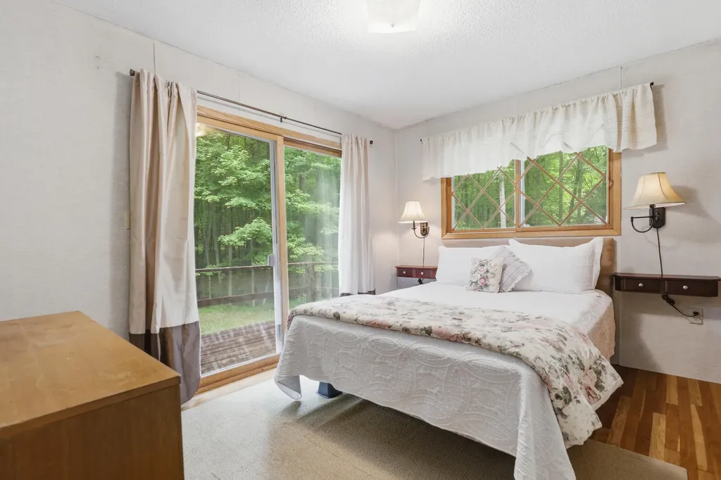 9352 W Circle Drive Morton Township MI 49346