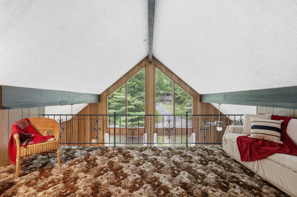 9352 W Circle Drive Morton Township MI 49346