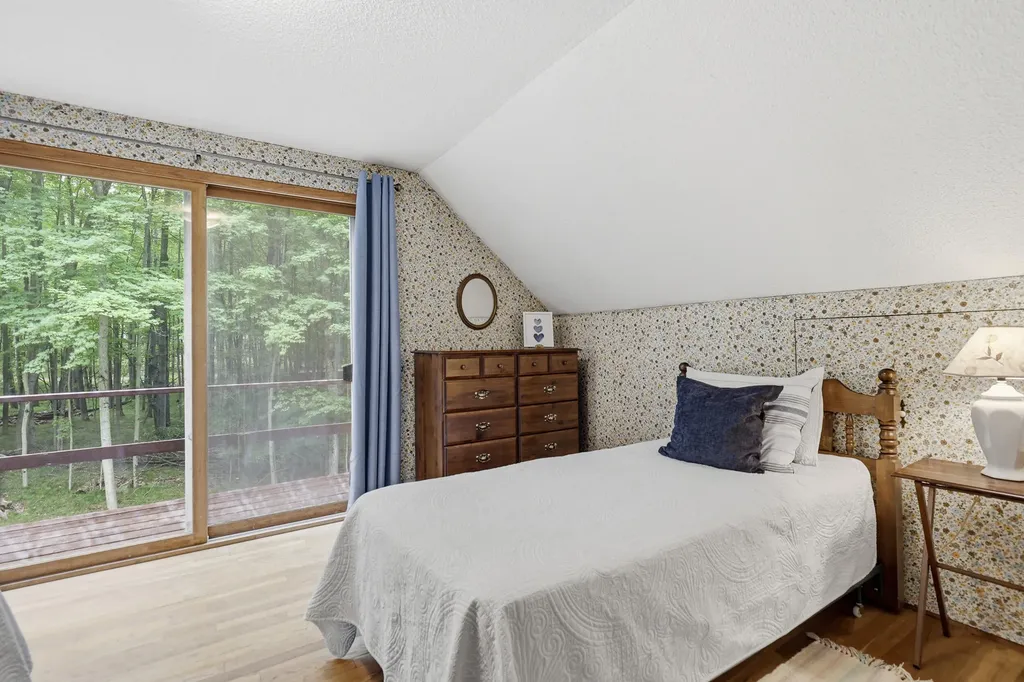 9352 W Circle Drive Morton Township MI 49346
