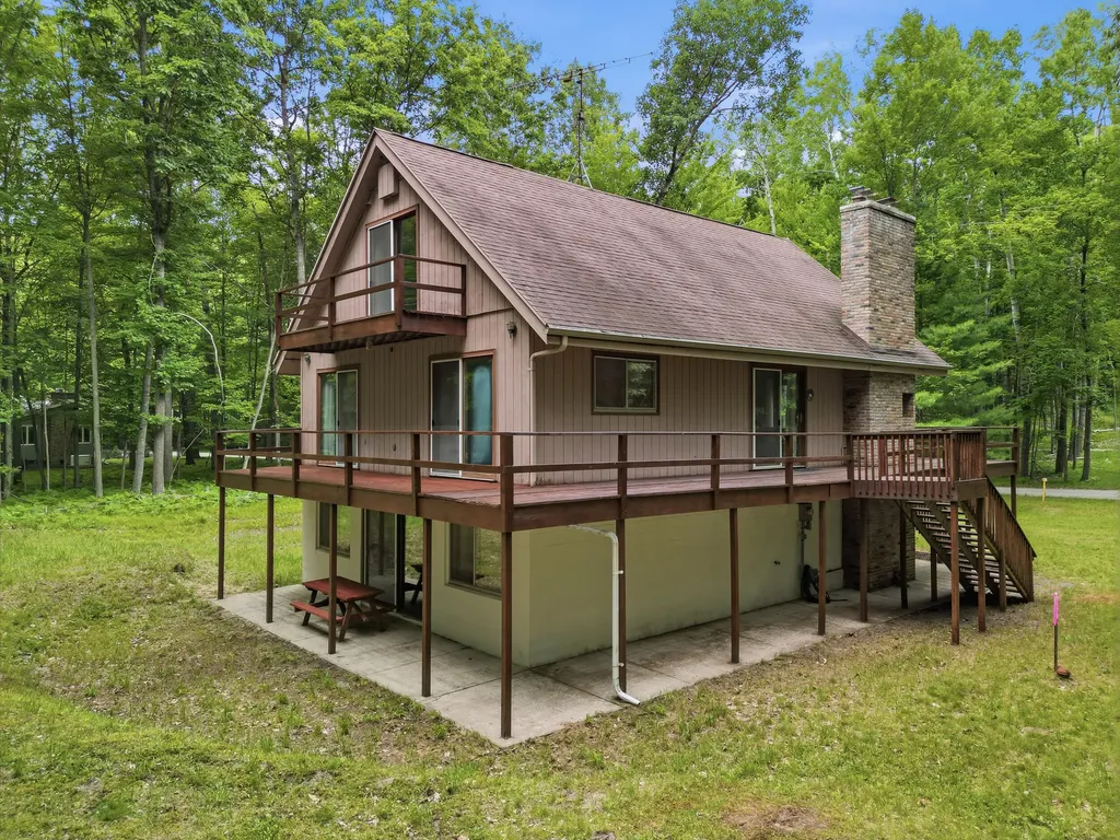 9352 W Circle Drive Morton Township MI 49346
