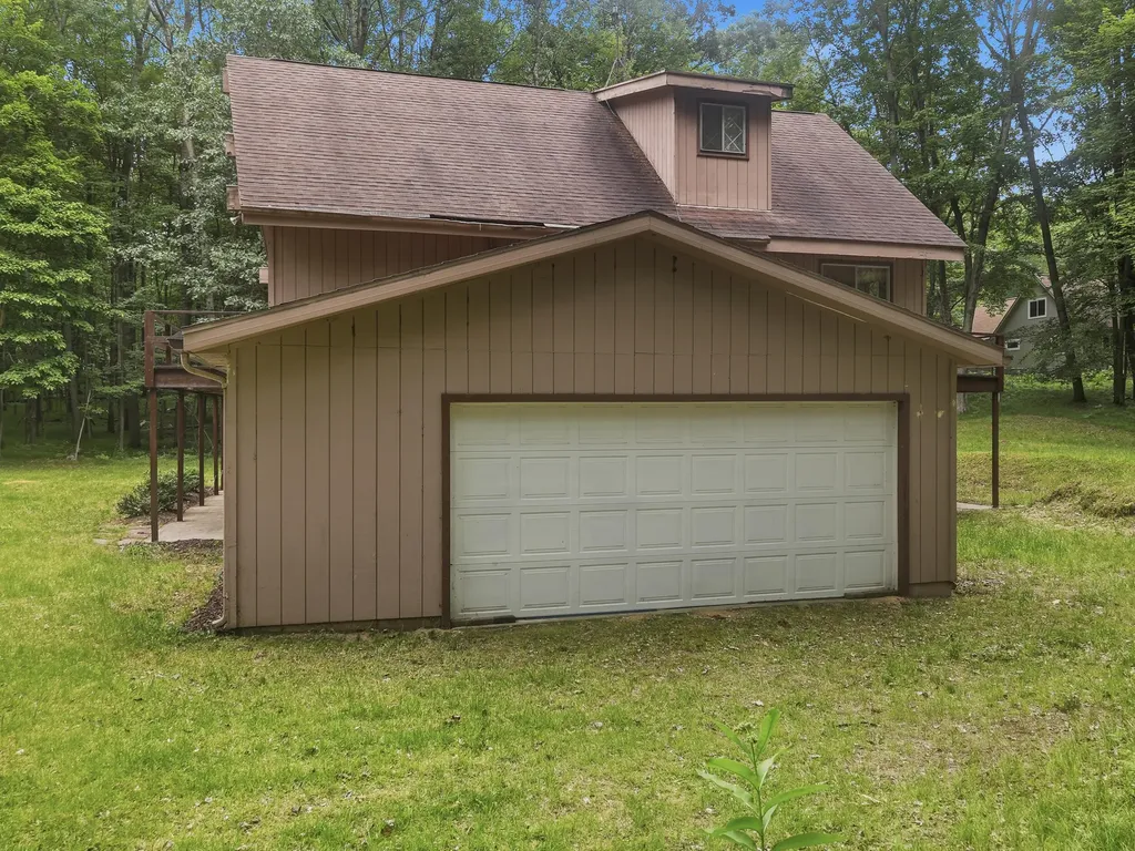 9352 W Circle Drive Morton Township MI 49346