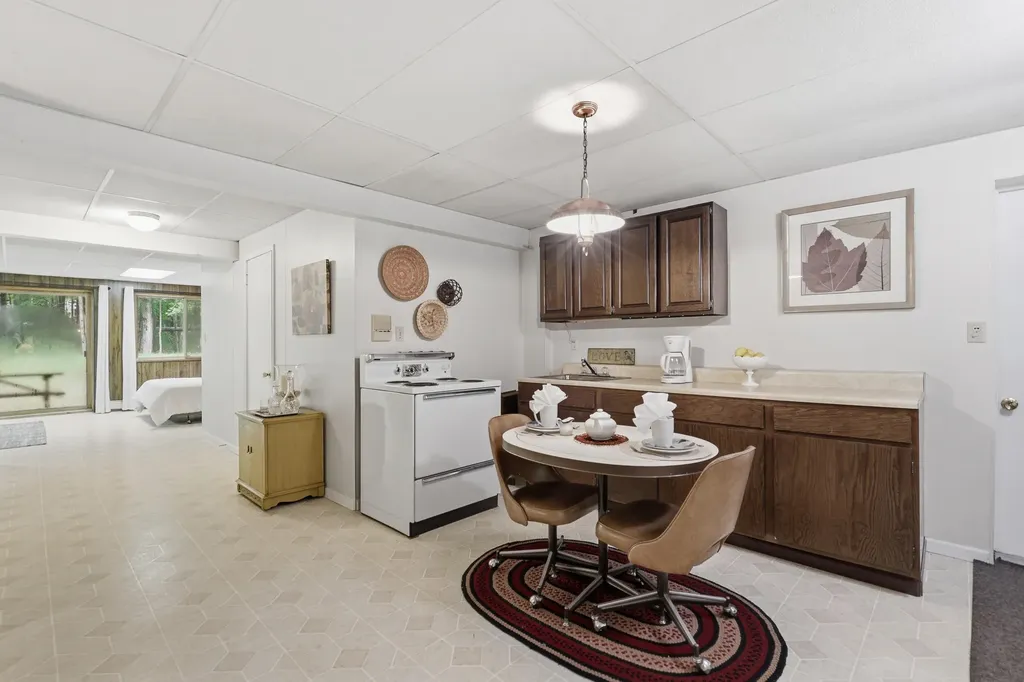 9352 W Circle Drive Morton Township MI 49346