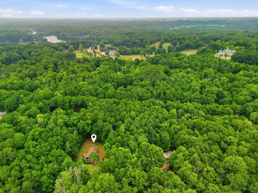 9352 W Circle Drive Morton Township MI 49346
