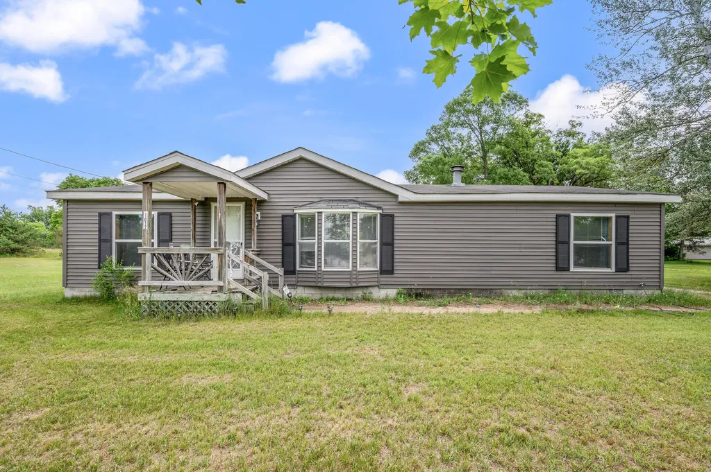 1012 Henderson Street Big Rapids Charter Township MI 49307