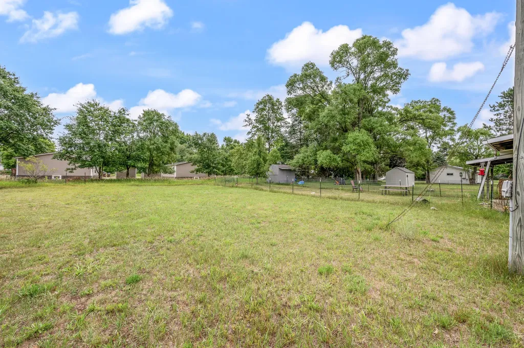 1012 Henderson Street Big Rapids Charter Township MI 49307