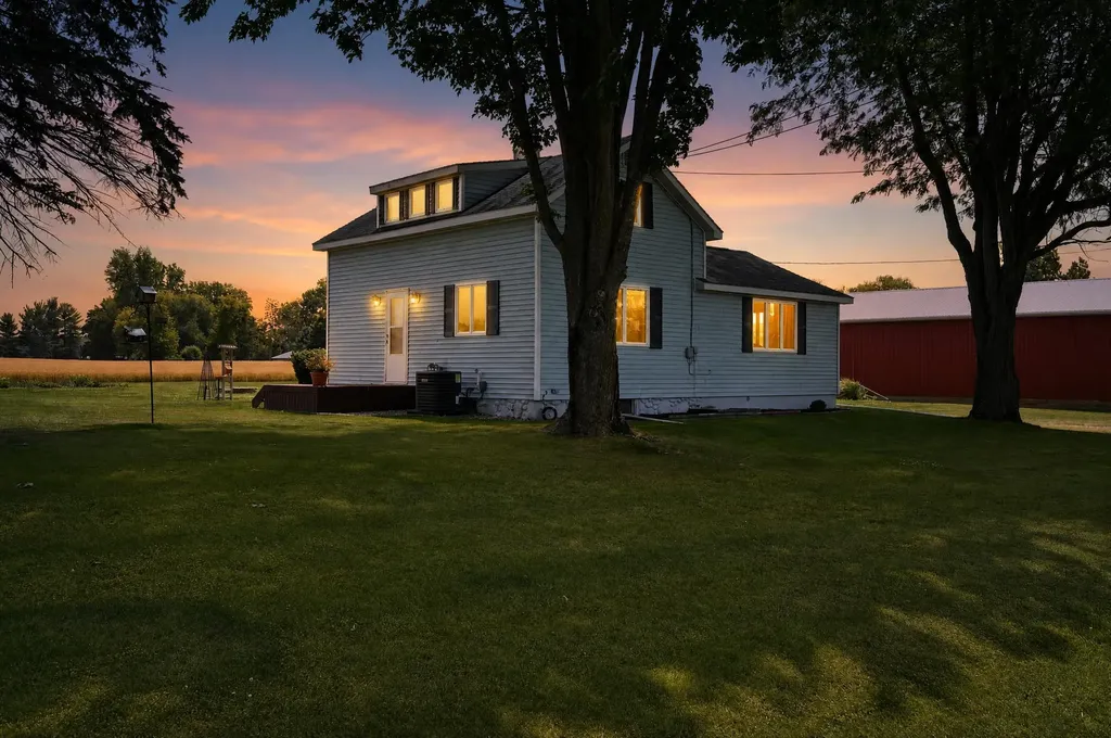 1253 S Waldron Road Crystal Township MI 48818
