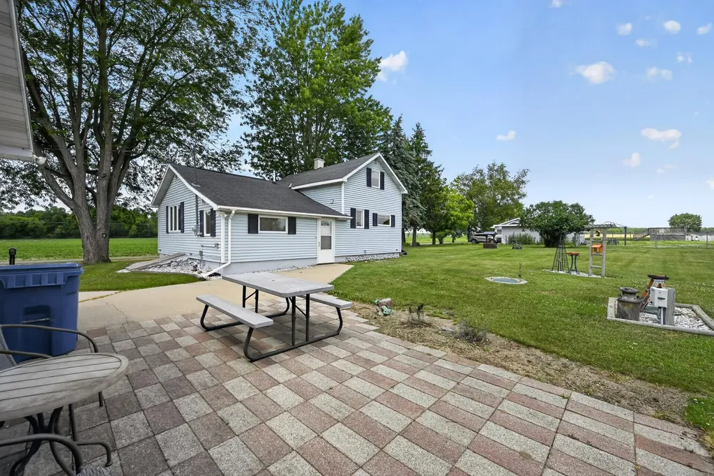 1253 S Waldron Road Crystal Township MI 48818