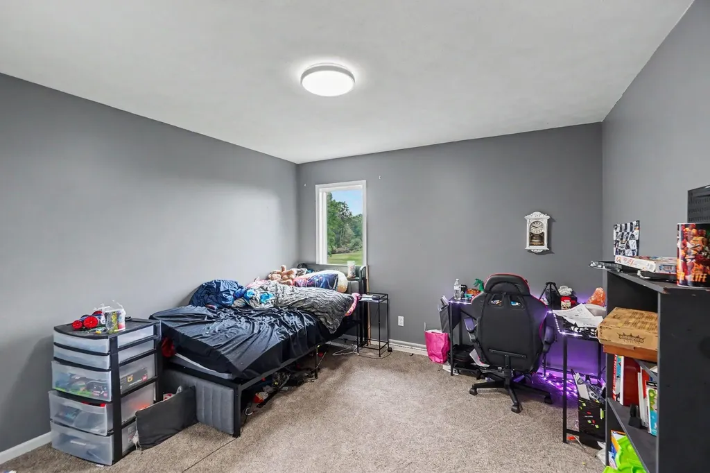 678 Apache Drive Fremont City MI 49412