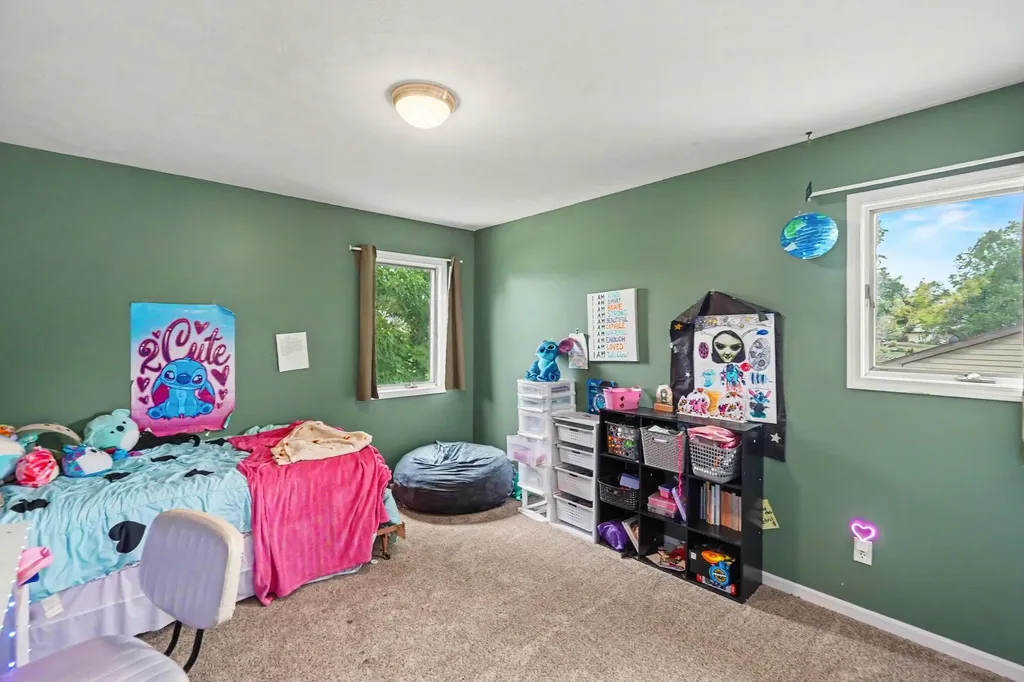 678 Apache Drive Fremont City MI 49412