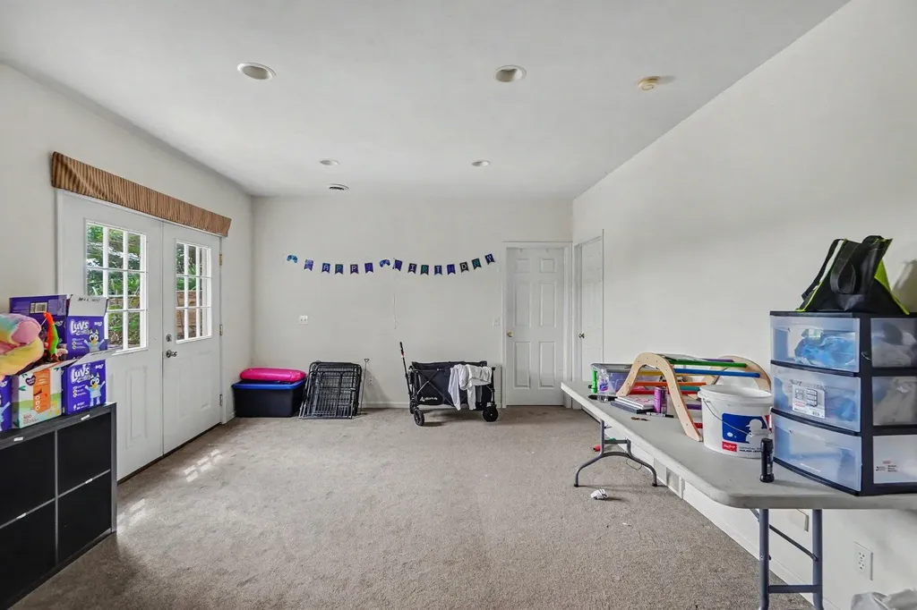 678 Apache Drive Fremont City MI 49412