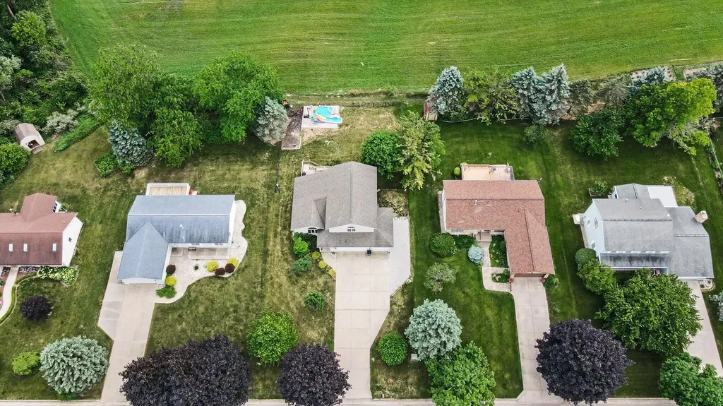 678 Apache Drive Fremont City MI 49412