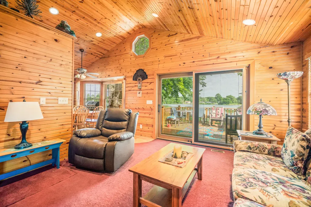 2541 Van Dyke Street Chester Township MI 49403