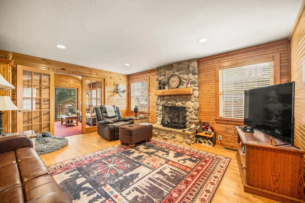 2541 Van Dyke Street Chester Township MI 49403