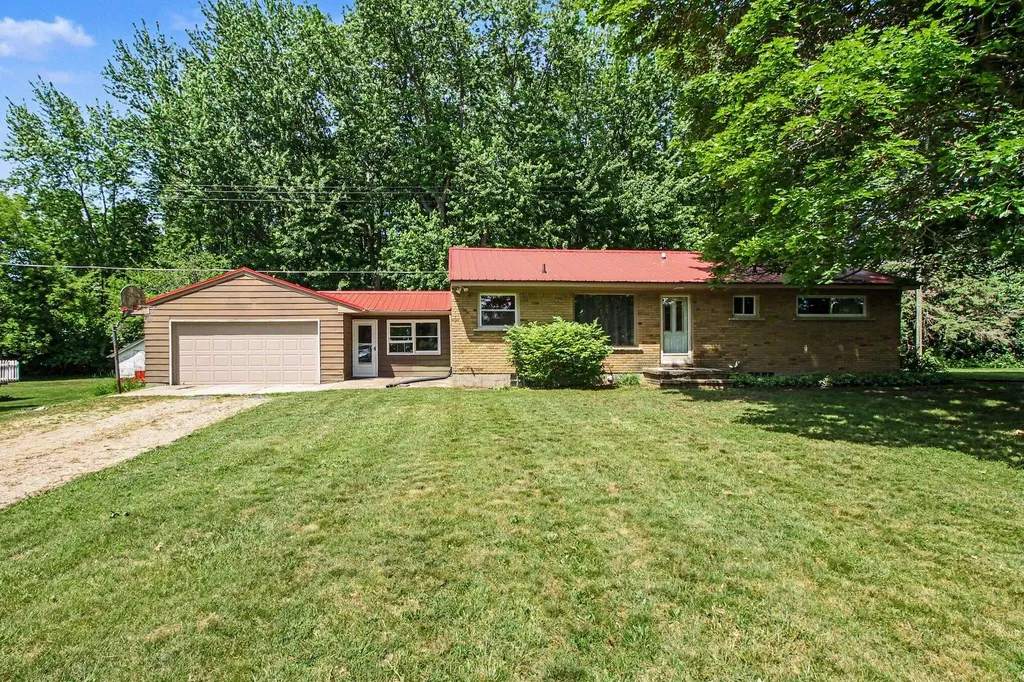 6025 Zimmer Road Unknown City MI 48840