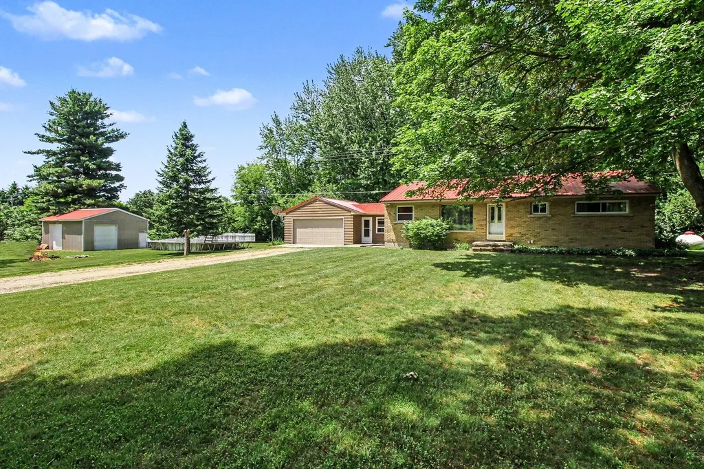 6025 Zimmer Road Unknown City MI 48840