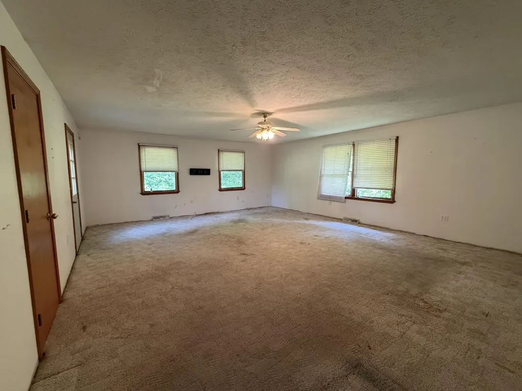 4488 Miriam Road Belding City MI 48809