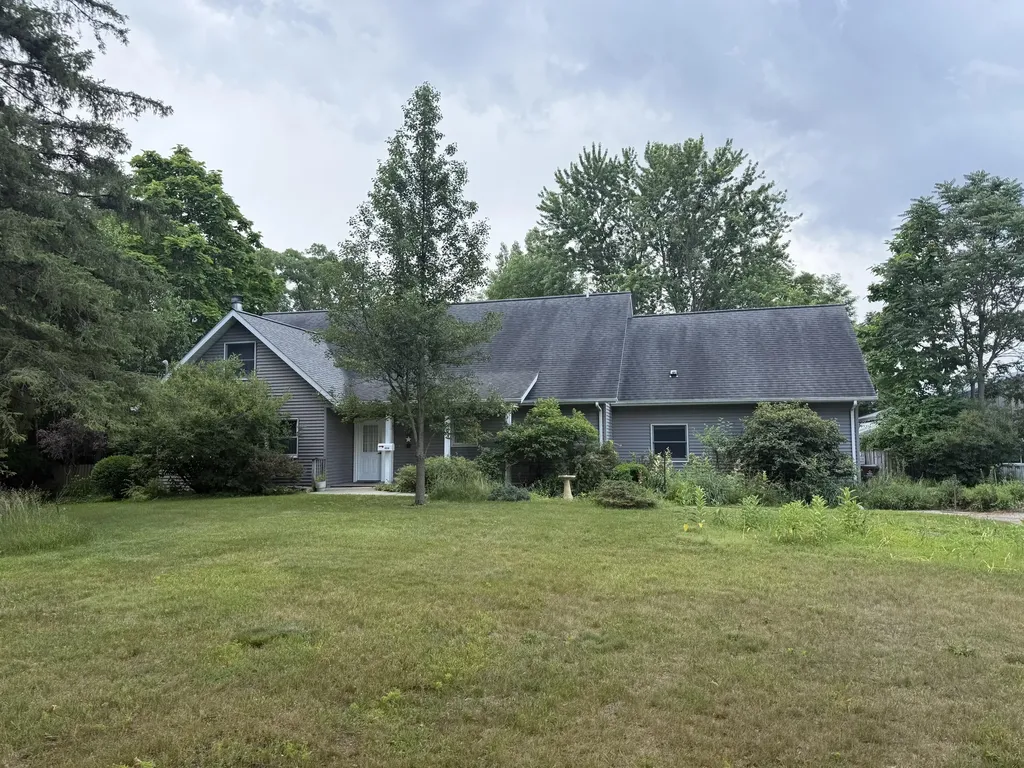 8518 3rd Street Richland Township MI 48891