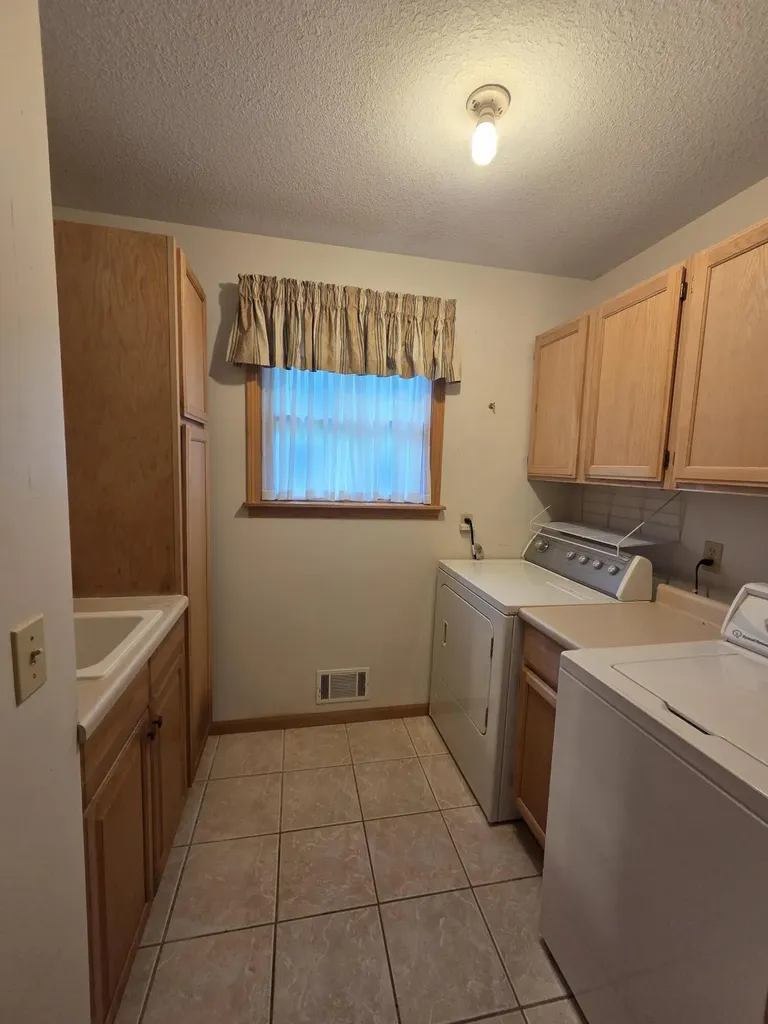 8518 3rd Street Richland Township MI 48891