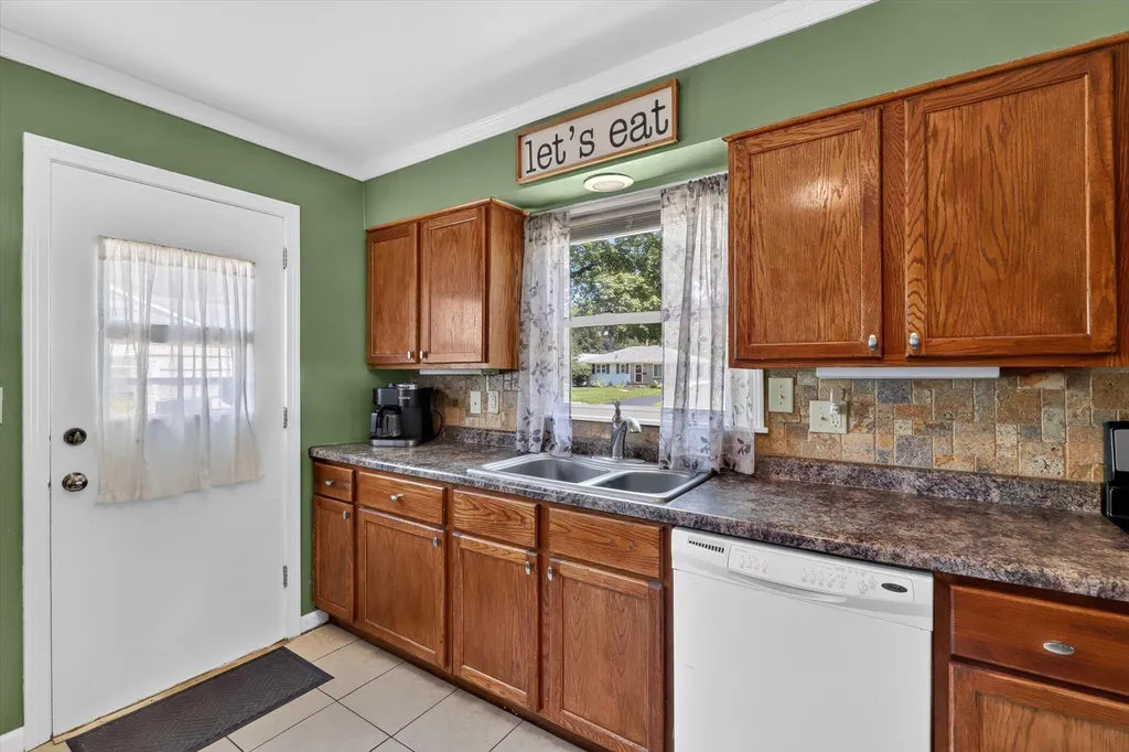 309 N Lincoln Boulevard Battle Creek City MI 49015