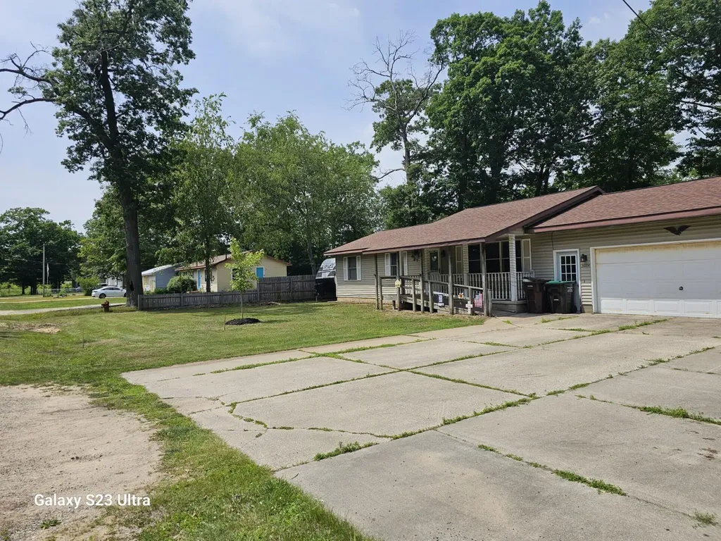 3074 Glenrick Avenue Muskegon Charter Township MI 49442