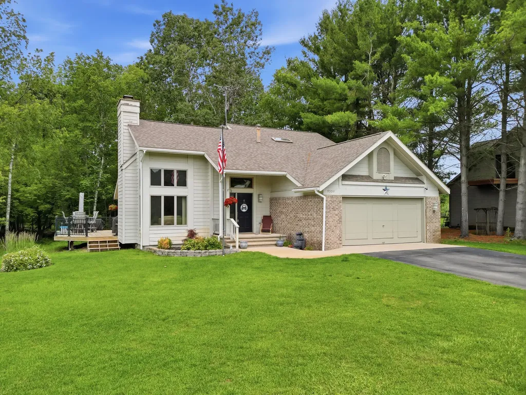 9551 Clubhouse Drive W Morton Township MI 49346