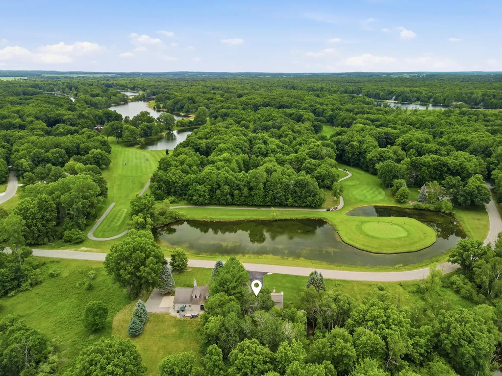 9551 Clubhouse Drive W Morton Township MI 49346
