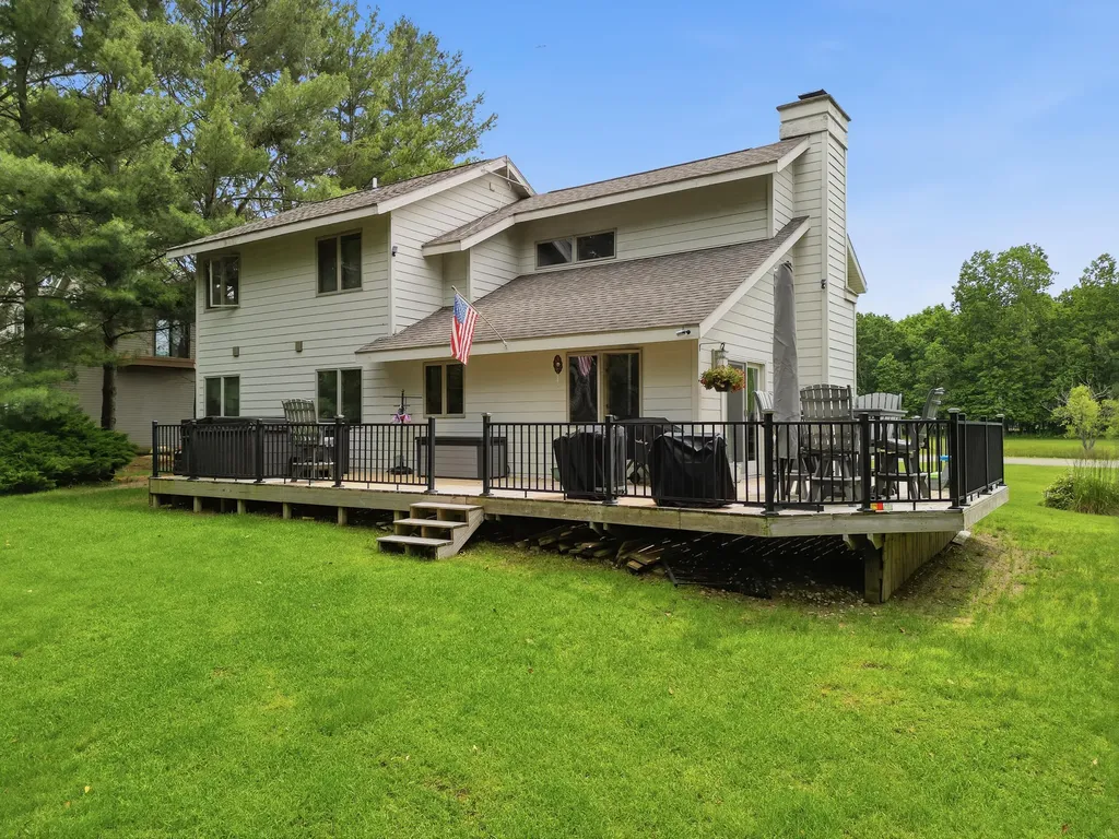 9551 Clubhouse Drive W Morton Township MI 49346