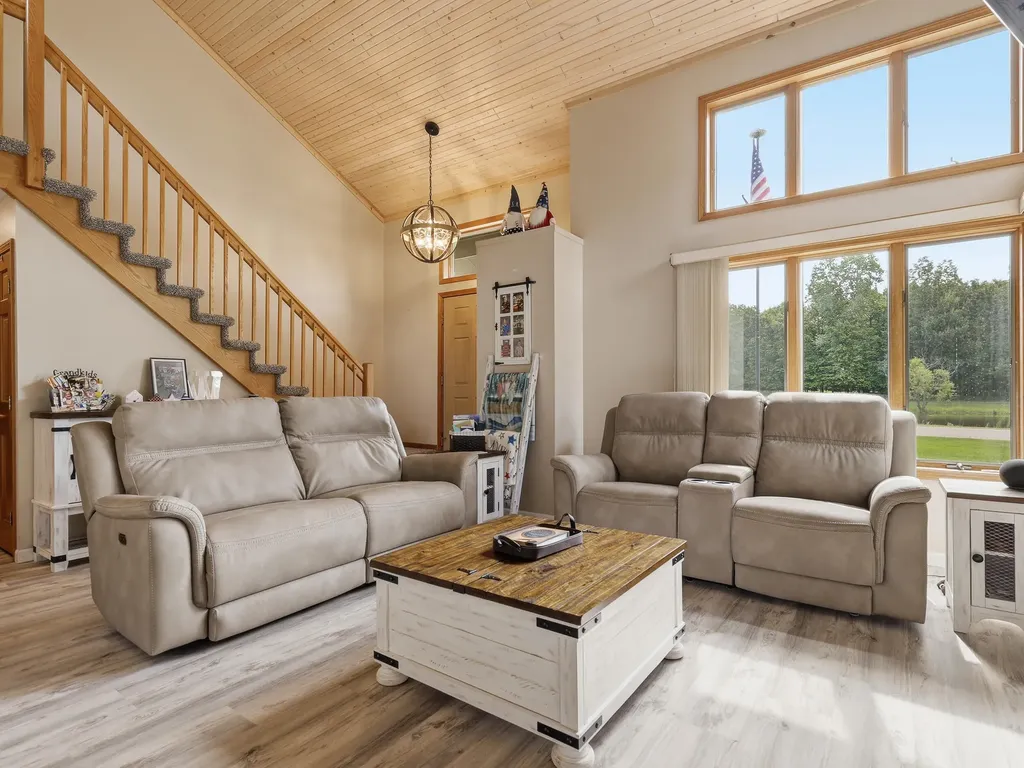 9551 Clubhouse Drive W Morton Township MI 49346
