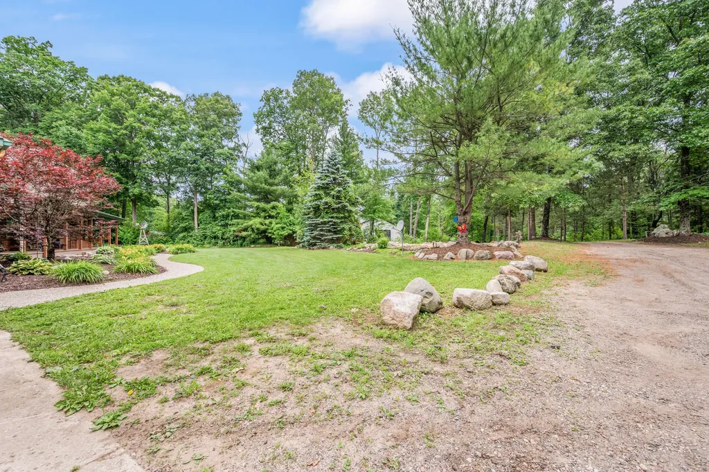 10810 Ingersoll Drive Reynolds Township MI 49329